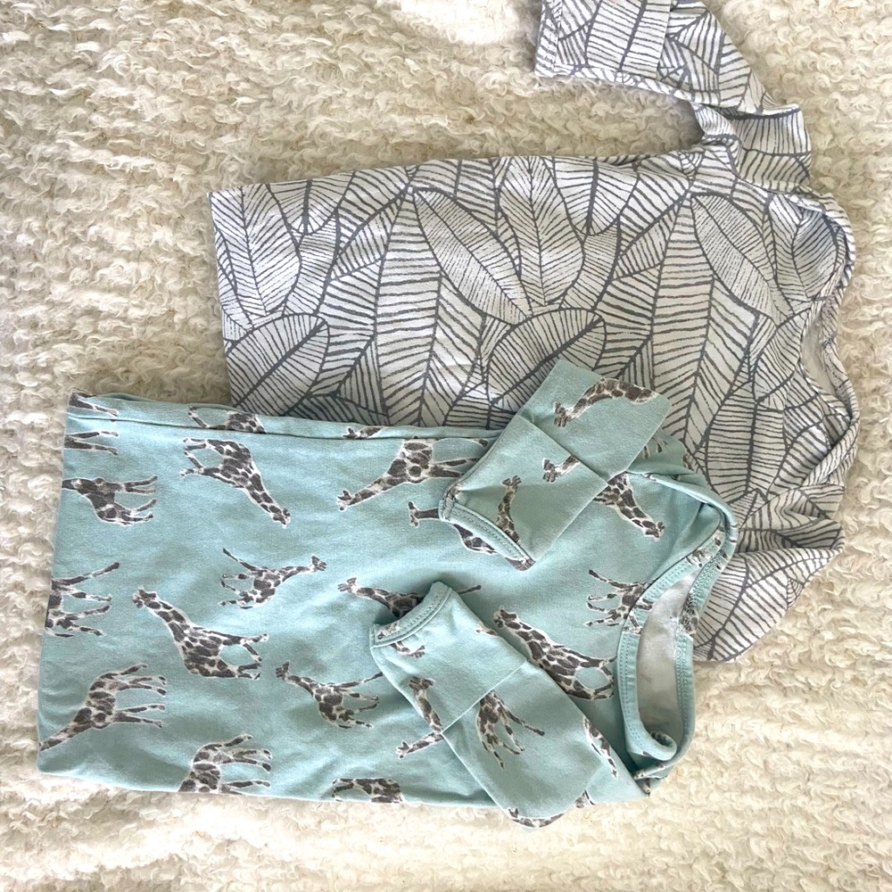Tie Swaddle Gowns